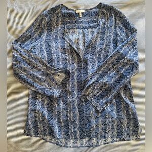 Joie Blue/Grey Snake Print Women's Blouse Long sleeve, button up, 100% silk